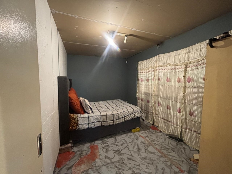 7 Bedroom Property for Sale in Beverly Park Western Cape